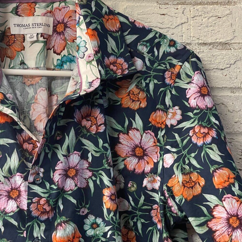 Thomas Sterling Floral Resort Hawaiian Tropical Men’s button up shirt Medium - Picture 2 of 9